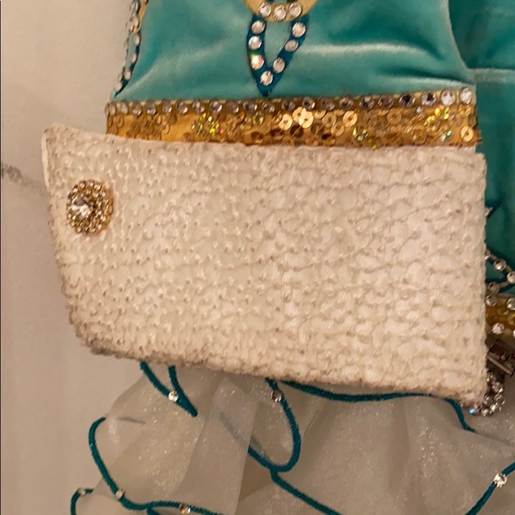 Seafoam green Irish step dress. - Picture 5 of 10